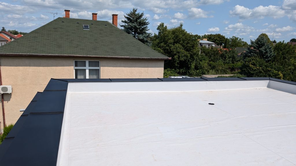 PXL_20250806_101128080